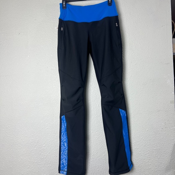 Lululemon Run: Bold In The Cold Pant Black / Beaming Blue Size 4 - Picture 3 of 16
